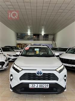 تۆیۆتا ڕاڤ 4